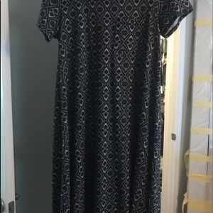 Carly lularoe legging material dress